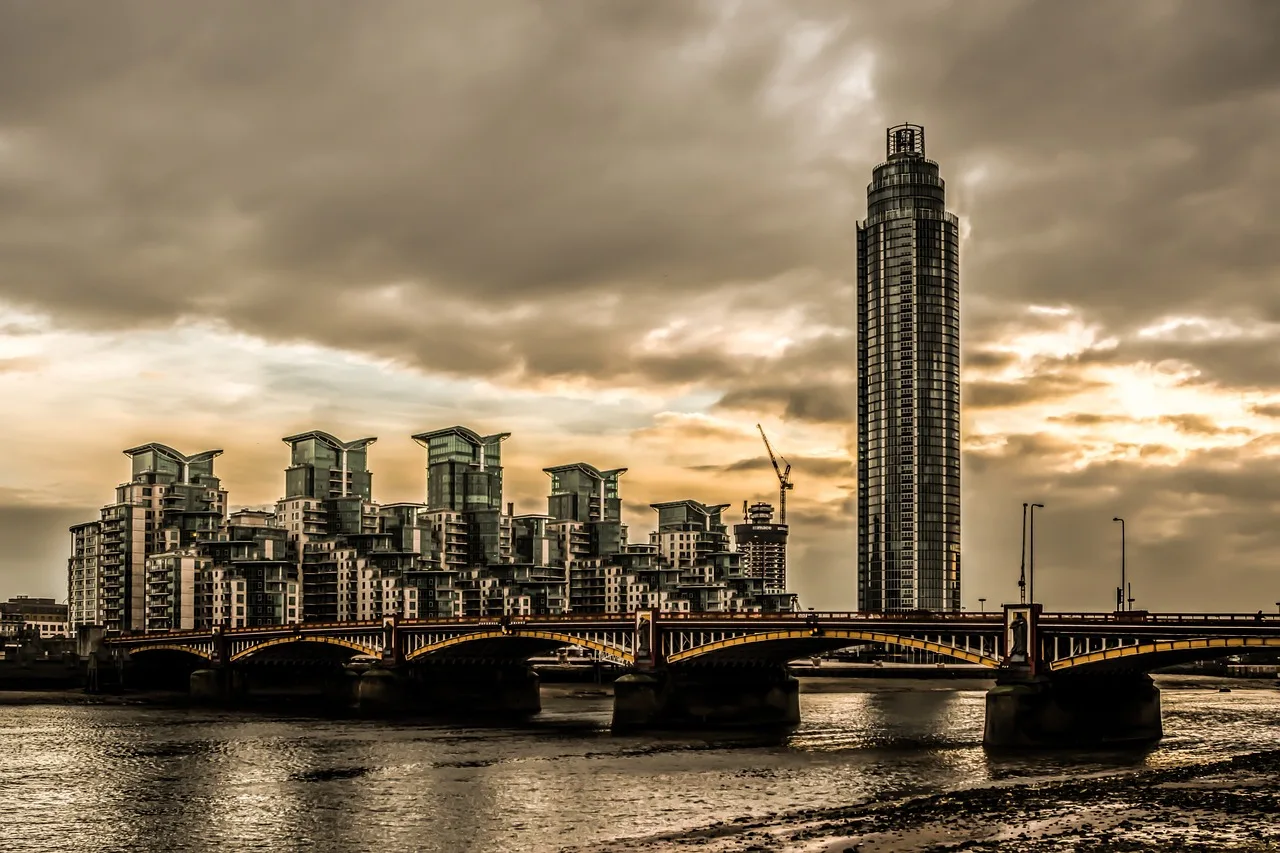 vauxhall, bridge, river, thames, nature, england, architecture, water, uk, europe, kingdom, modern, united, building, travel, blue, evening, horizontal, city, exterior, destination, summer, outdoors, landmark, westminster, dark, dusk, london bridge, london night, night, shiny, vacations, reflection, tower, block, britain, capital, sun, set, cityscape, skyscraper, tourism, financial, office, wharf, brown office, brown bridge