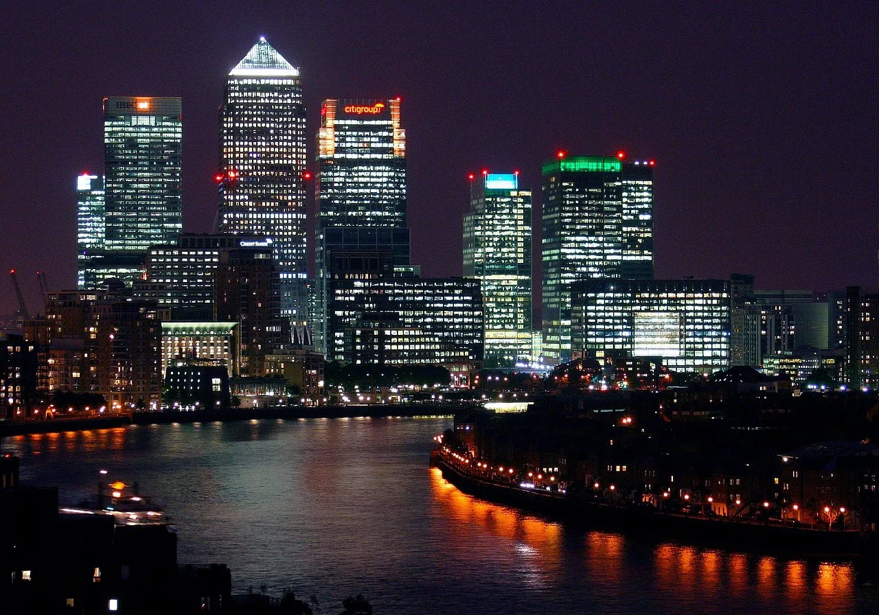 city, building, night view, night, lights, city lighting, flow, architecture, skyscraper, canary wharf, office building complex, borough, london borough of tower hamlets, docklands, harbor area, london, canary wharf, canary wharf, london, london, london, london, london